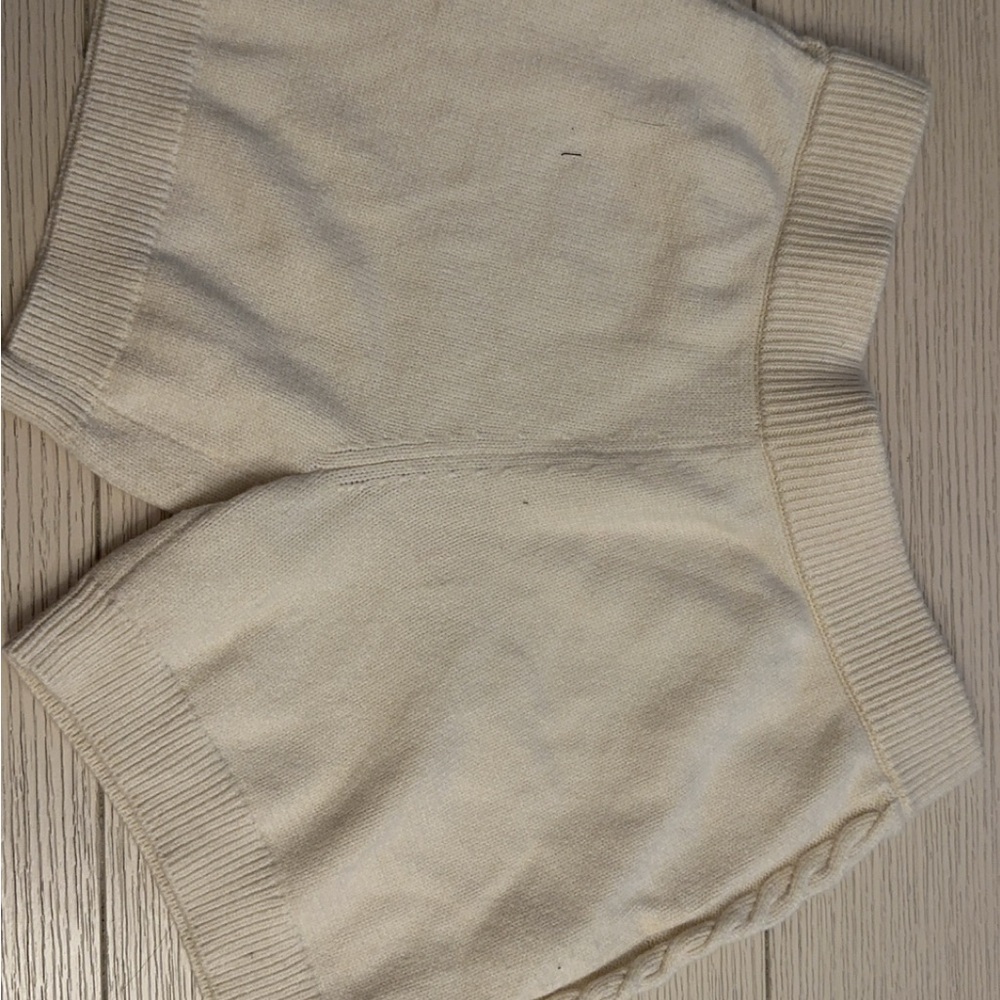 Cream Knit Shorts